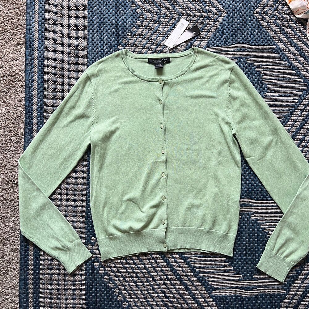 August Silk NWT preppy classic minimalist twee light green pastel mint cardigan